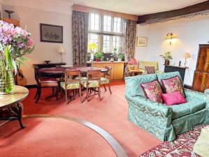 Dining Room- click for photo gallery